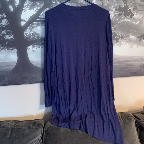 Cable and Gauge blue soft long sleeve top medium - Picture 6 of 8